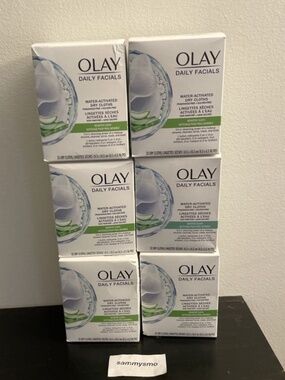 Olay Daily Facials Sensitive Clean 5-in-1 Water Activated Cloths 33 ct ea, x6